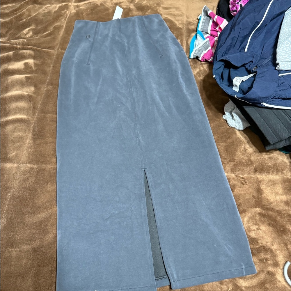 NWT 💎 lululemon athletica SoftsremeHR  Midi Skirt Size 0 - Picture 12 of 16